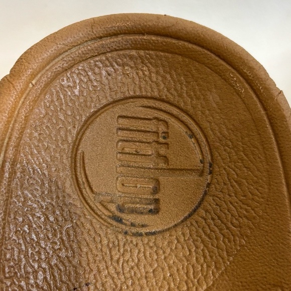 FITFLOP Sz 7 Studded Front Post Comfort Insole Slip On Sandals - Picture 4 of 9